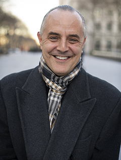 Eric Yaverbaum image